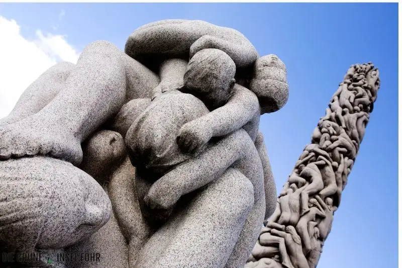 Eine Skulptur im Skulpturenpark Hedehusum auf Föhr.