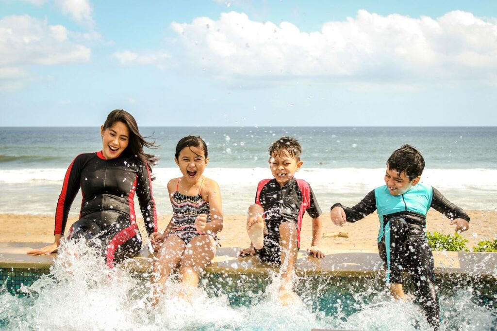 Familienurlaub auf Helgoland mit Kindern am Strand